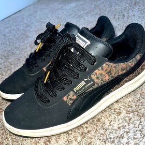 Women’s Puma Shoes ✨